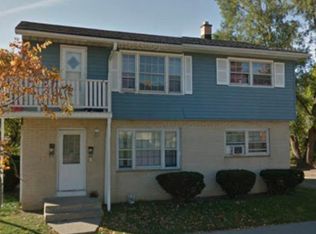 6055 N 61st St, Milwaukee, WI 53218