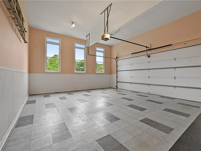 1792 Bristol Farms Ct — Photo 25