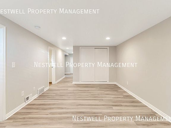 5th image of 453 E Haven Ave
