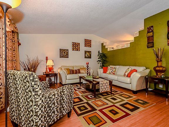 3rd image of 8315 Tamora Dr