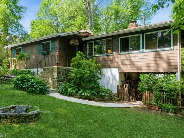 159 Coon Den Rd, Vernon Twp., NJ 07422