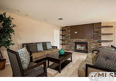 3rd image of 4955 Diane Ct