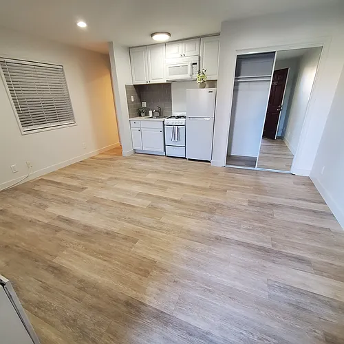 Floor plan 106