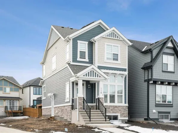 119 NE Magnolia Dr SE, Calgary, AB T3M 3T5