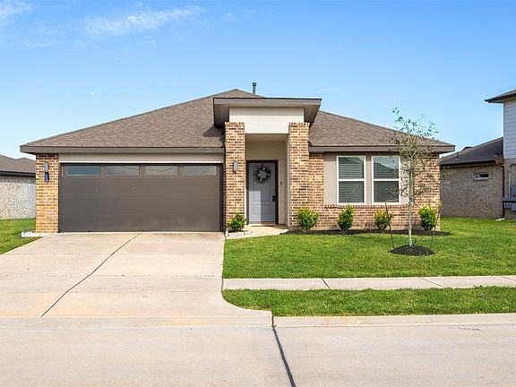 2nd image of 8114 Buck Ln