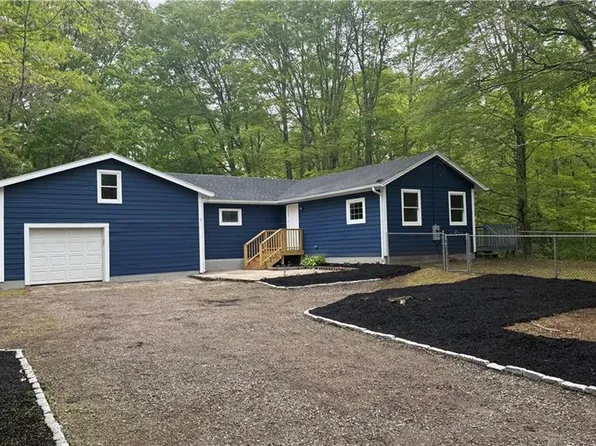 40 A Hartford Pike, North Scituate, RI 02857