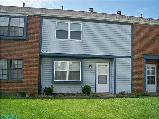 2 bed, 2.5 bath, 1150 sqft, $1,750 — Photo 1