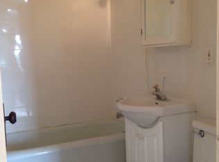 536 North Ave #13, Waukegan, IL 60085