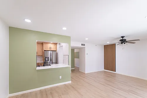 5881 Preston View Blvd Photo 1