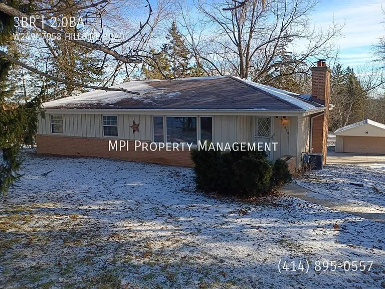 W249N7958 Hillside Rd — Photo 5