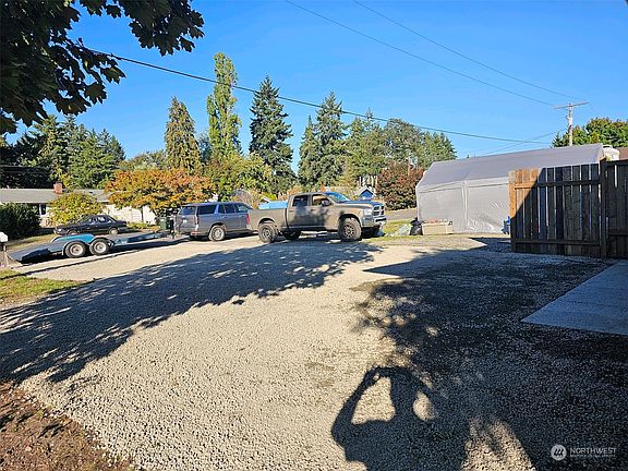 3rd image of 620 162nd Street S