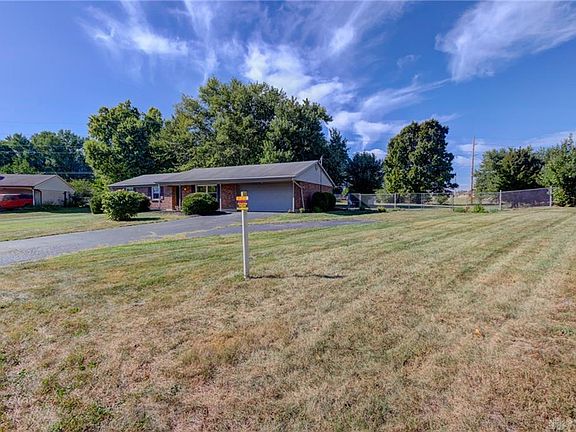4th image of 2063 Dane Ln