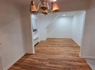 77-18 271st St FLOOR 2, New Hyde Park, NY 11040