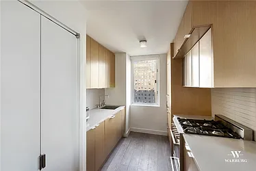 Rented by Warburg