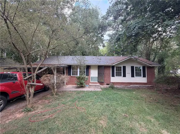 4429 Glade Rd, Forest Park, GA 30297