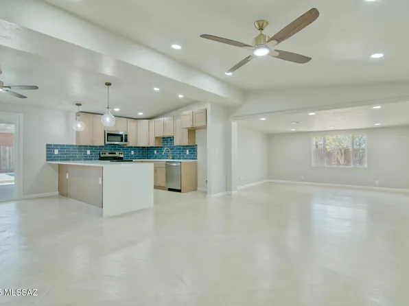 7320 E 20th St, Tucson, AZ 85710