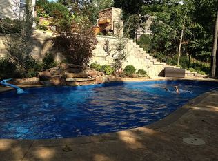 1004 NW Princeton Sq, Bentonville, AR 72712