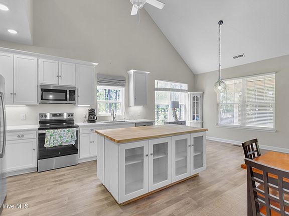 5th image of 5430 Creek Pointe Road