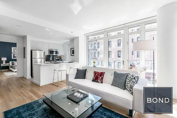 Rented by Bond New York | media 26