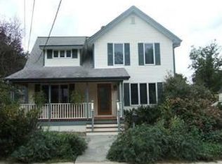 47 Newman St, Metuchen, NJ