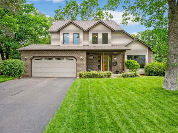 12154 Gantry Ln, Apple Valley, MN 55124
