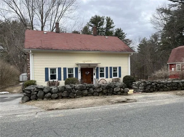 1512 Tarkiln Rd, Harrisville, RI 02830