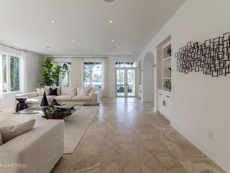 1st image of 510 W Di Lido Dr