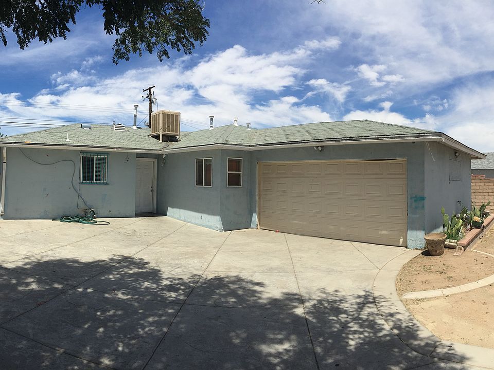 2nd image of 38609 Frontier Ave