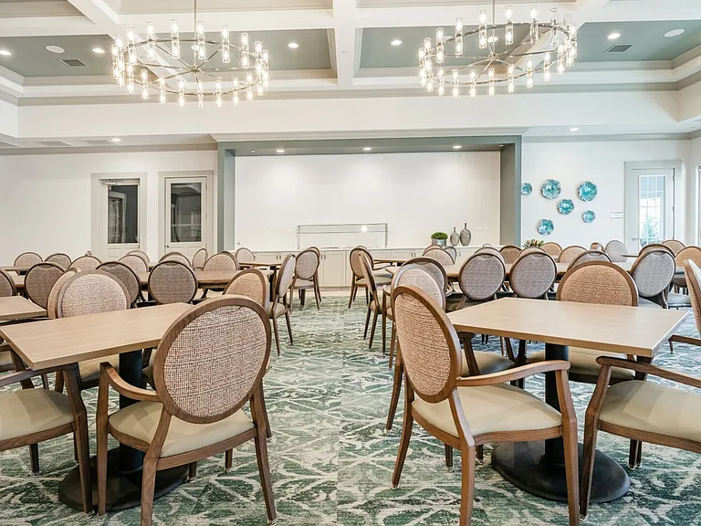 Dine in Style