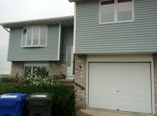 2654 Stanbrook St, Fitchburg, WI 53711