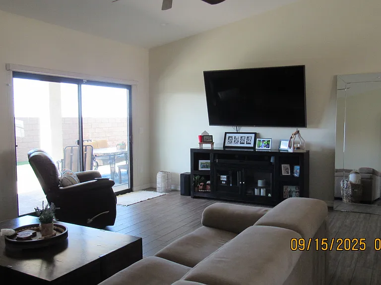 594 Sand Dab Ct — Photo 3