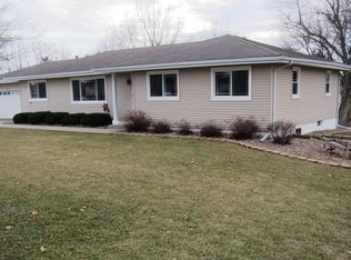 517 S 9th St, Albia, IA 52531
