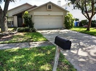 11673 Fox Creek Dr, Tampa, FL 33635