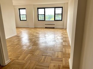 (Undisclosed Address), New Rochelle, NY 10805