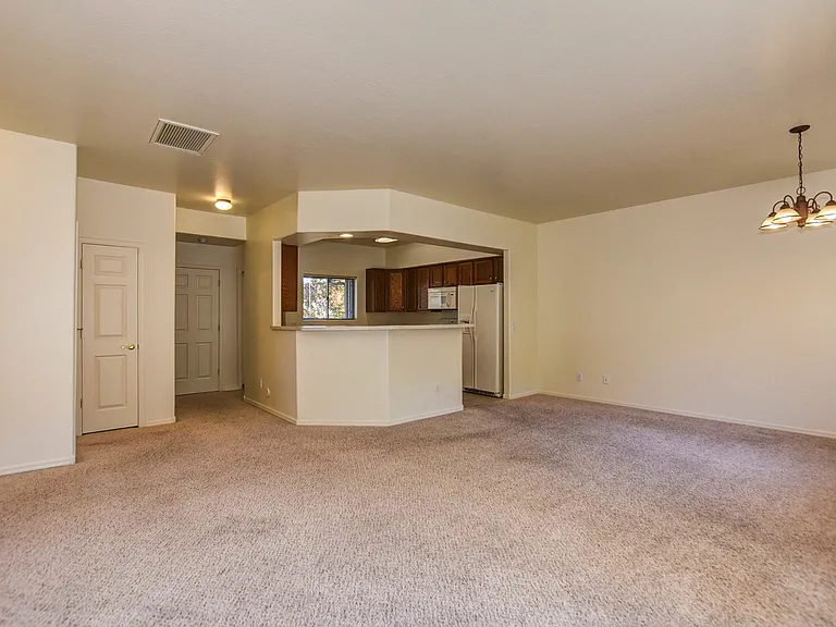 1141 Boulder Park Ave — Photo 7