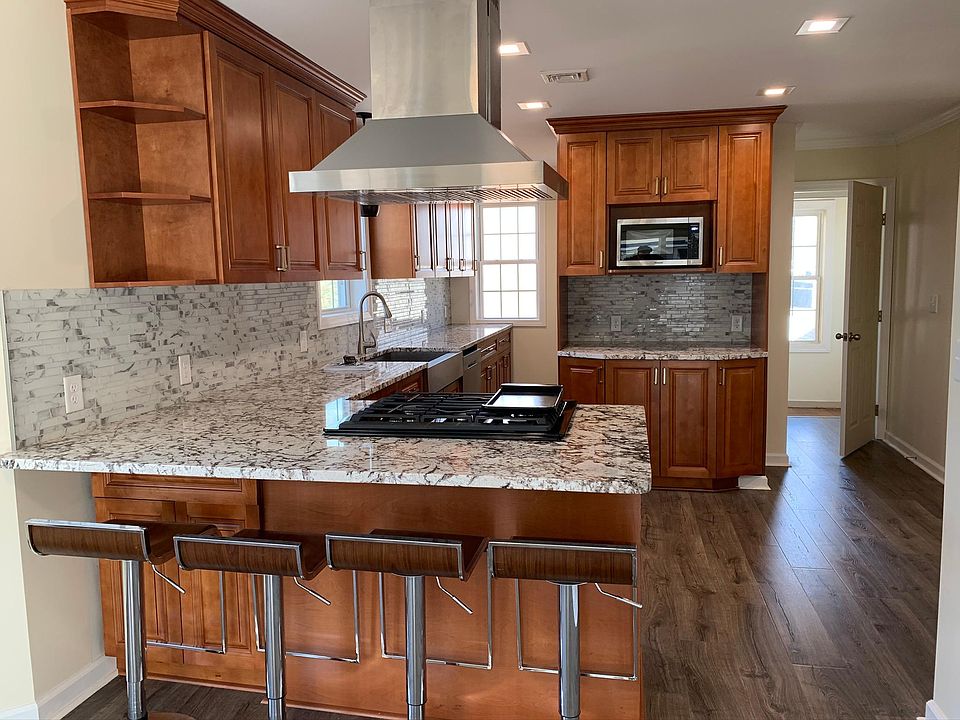 Kitchen, second floor.