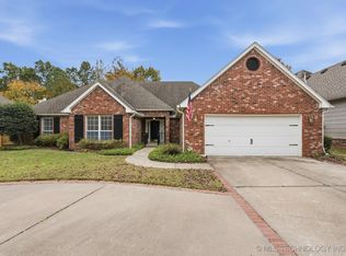 5520 E 86th St, Tulsa, OK 74137