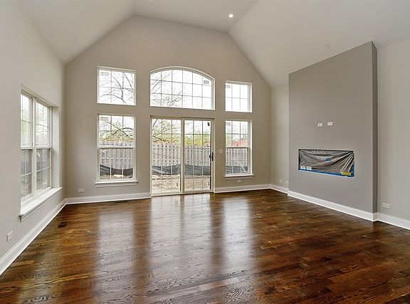 2nd image of 19 Dana Catherine Ct