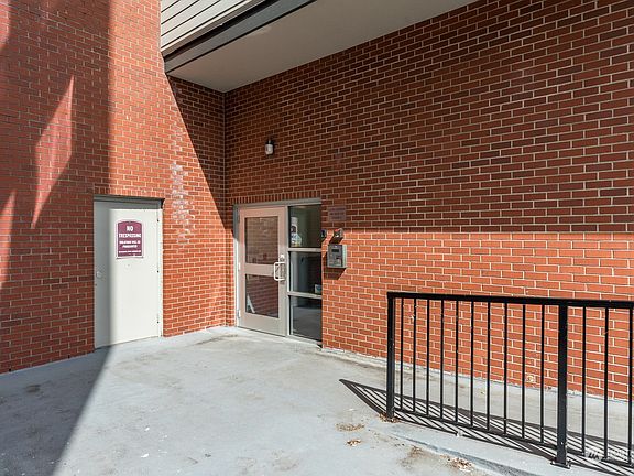 4th image of 2818 Grand Avenue #B412