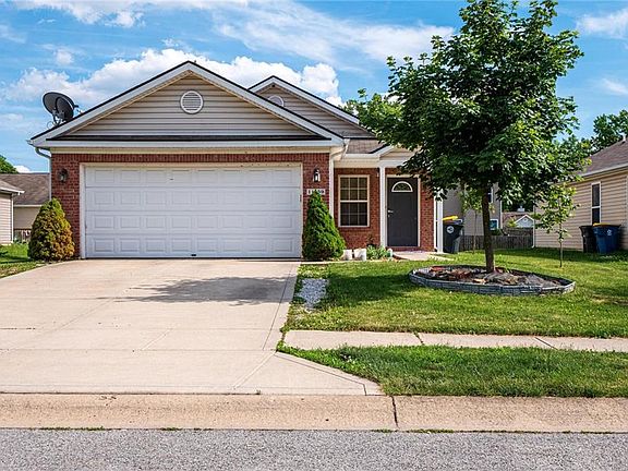 3rd image of 11459 Long Lake Dr