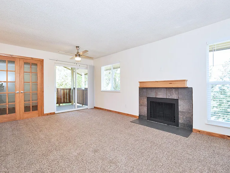 Ridge at Mountain Park — Photo 40