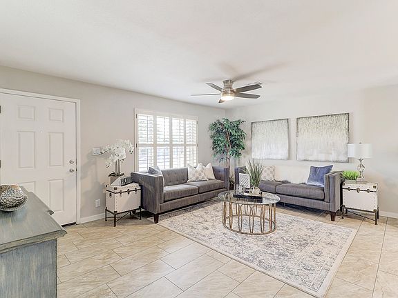 4th image of 3848 W Vogel Ave