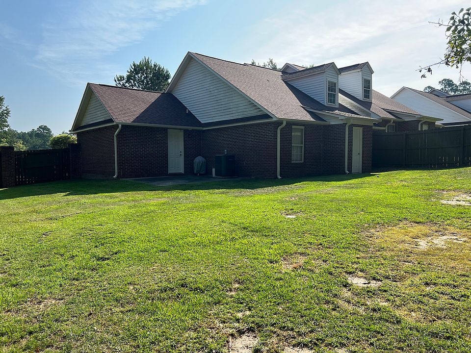 Exterior - Back Yard / Patio