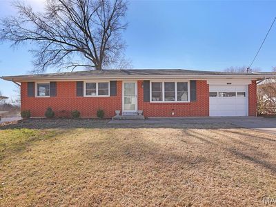 112 Macarthur St, New Haven, MO, 63068