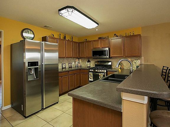 4th image of 5410 Ginseng Dr