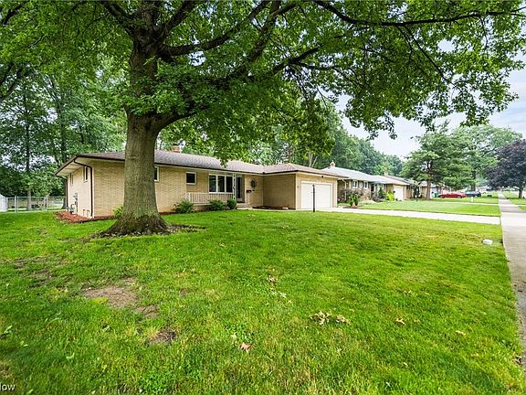 2nd image of 6203 Saint Joseph Dr