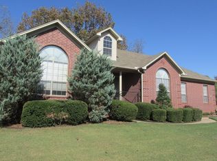 1695 Highpoint Dr, Conway, AR 72034