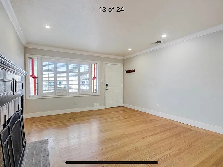 2809 63rd St — Photo 5