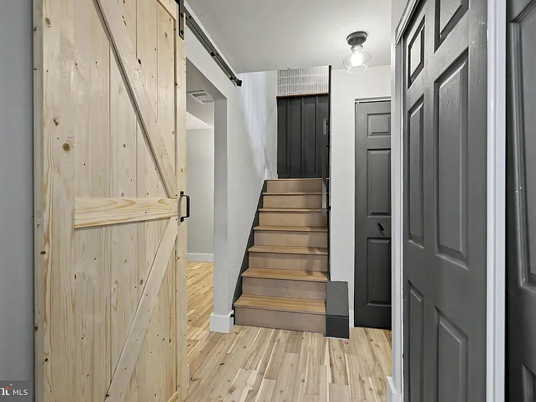 2105 Glencourse Ln — Photo 45