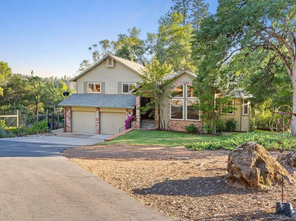 10830 Pekolee Dr, Grass Valley, CA 95949